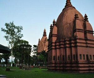 DEVI DOL